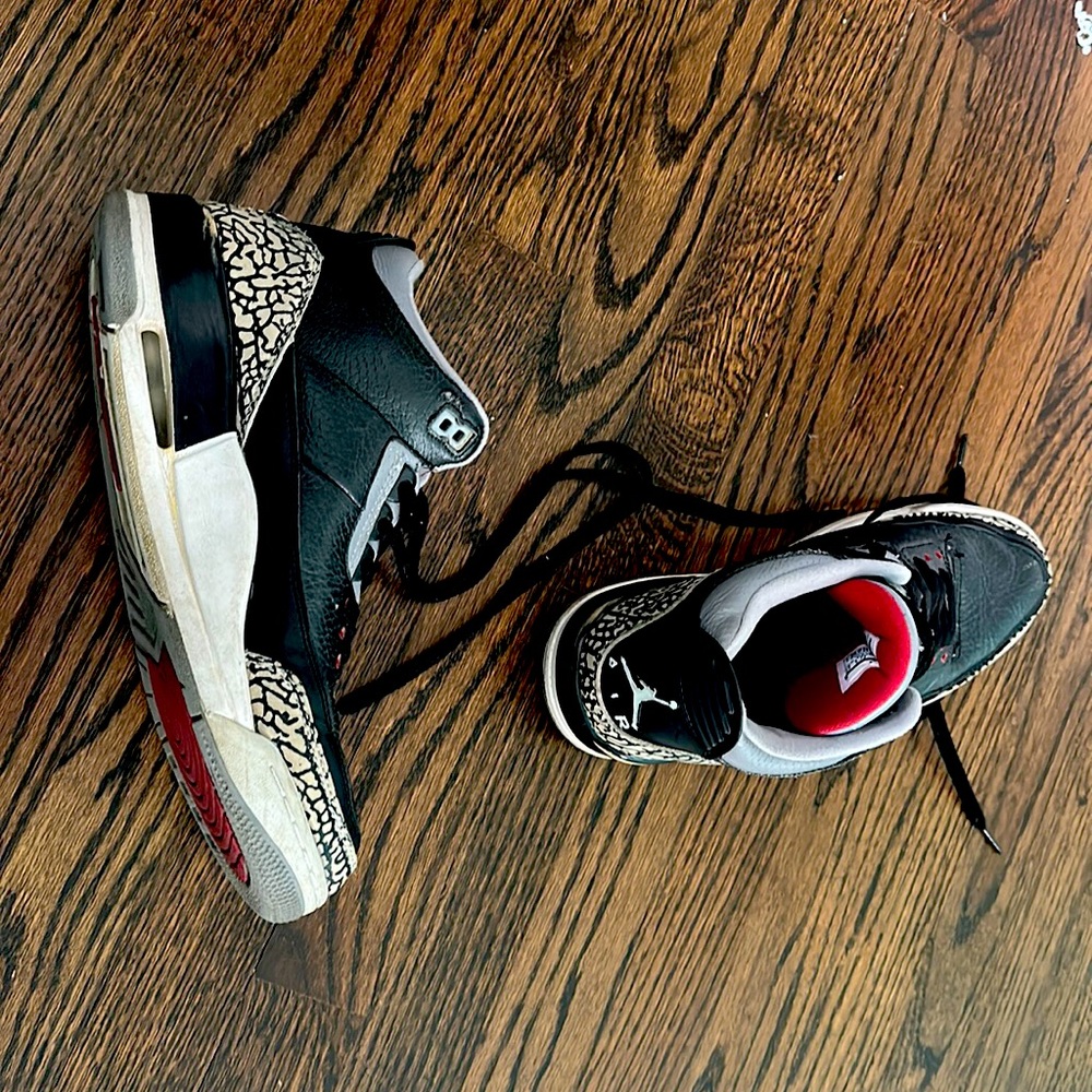 AIR RETRO JORDAN 3 Rare Size 9